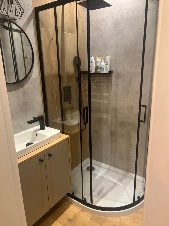 Apartament Moja Klonova Кельце Екстер'єр фото
